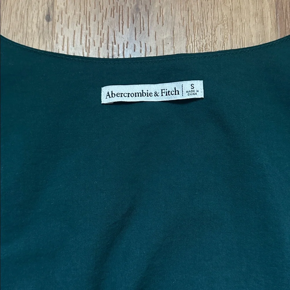 Abercrombie & Fitch Puff Sleeve Long Sleeve Top In‎ Forest Green